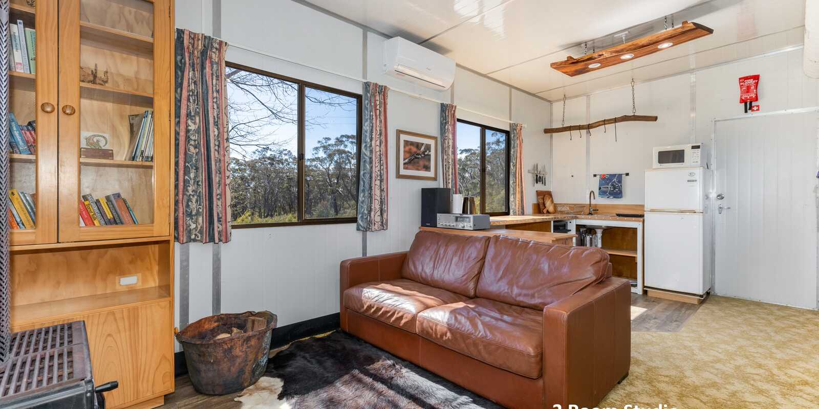 11-17 Nioka Place Bell 11-17 Nioka Place Bell