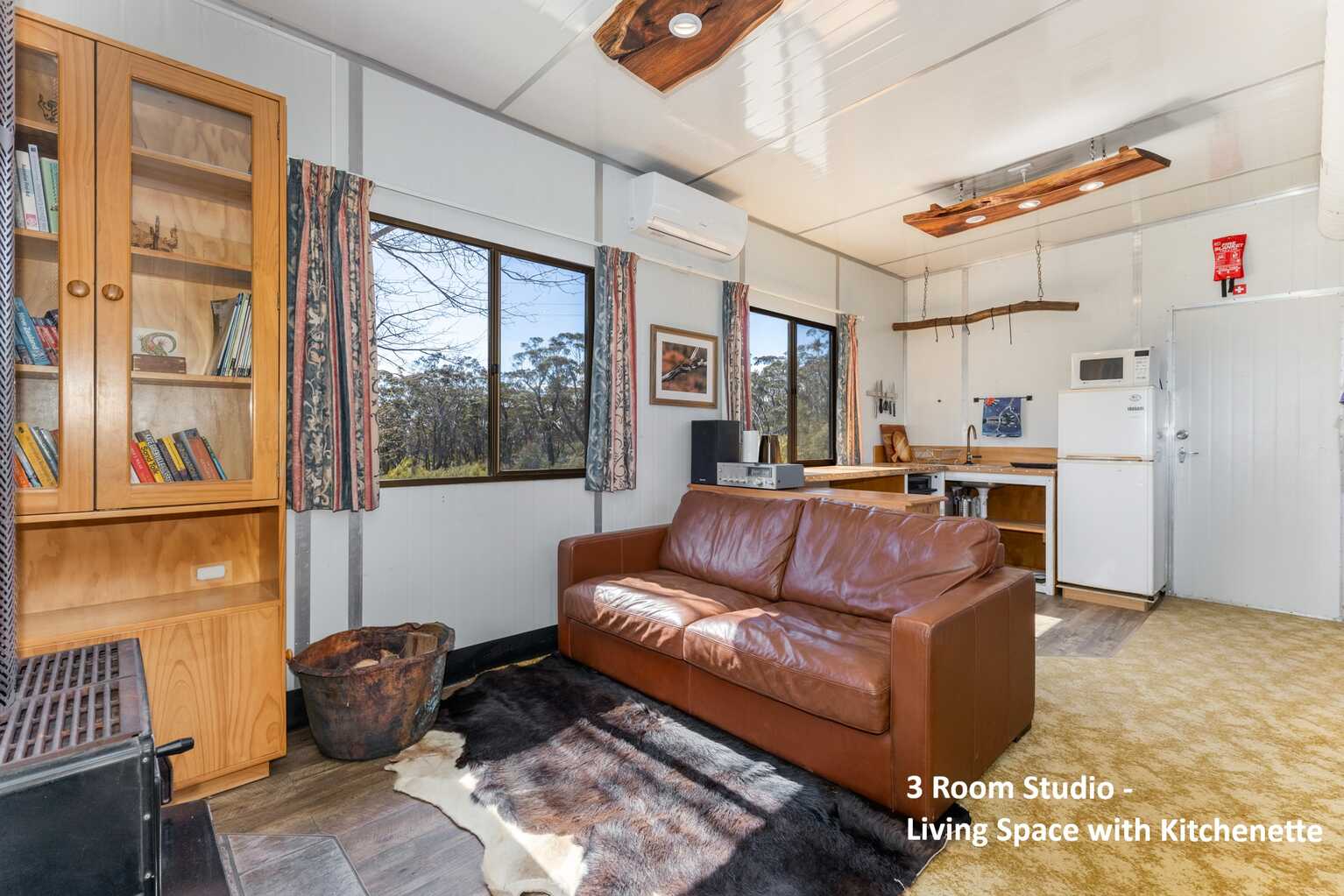 11-17 Nioka Place Bell 11-17 Nioka Place Bell