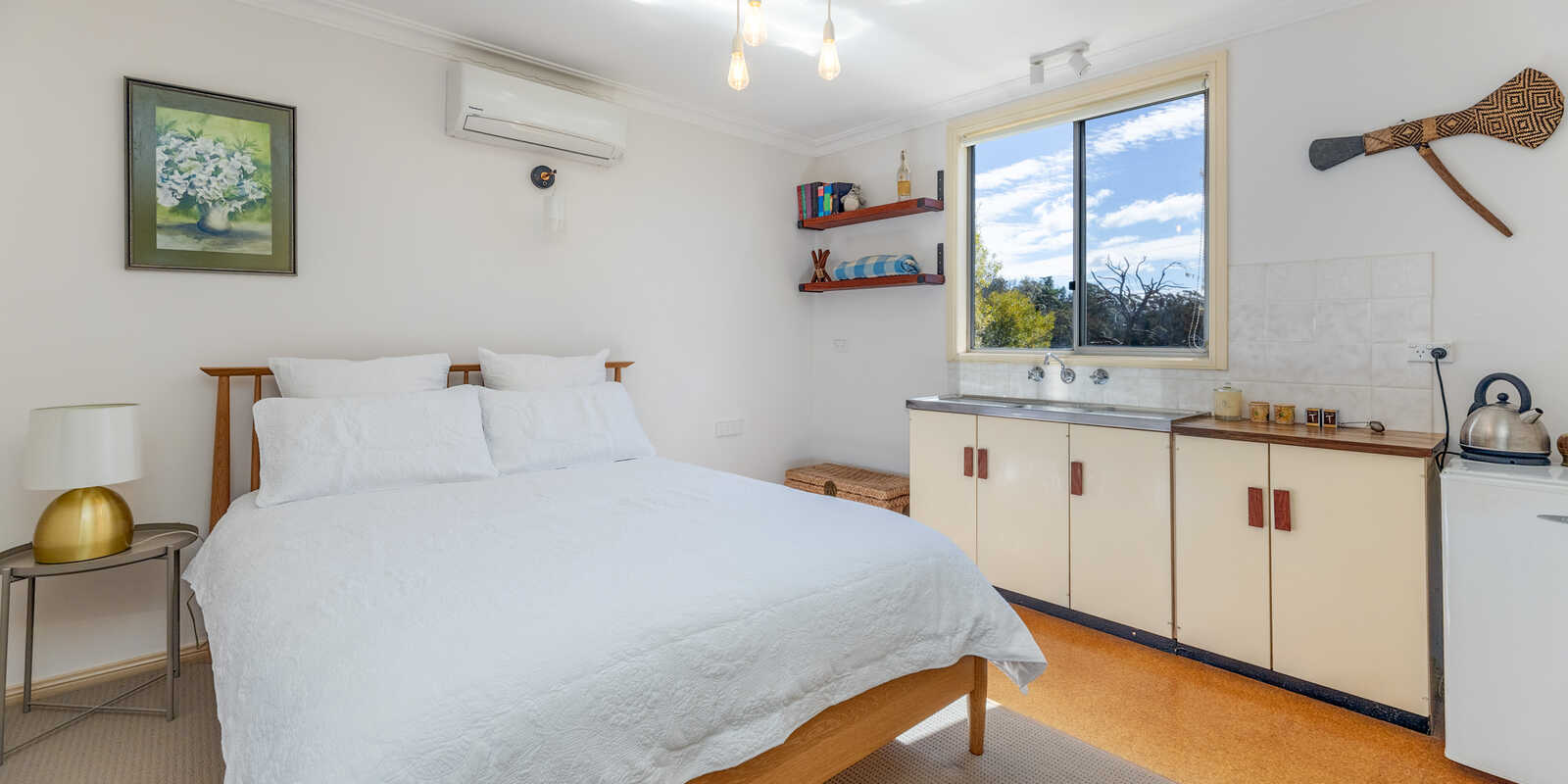 11-17 Nioka Place Bell 11-17 Nioka Place Bell