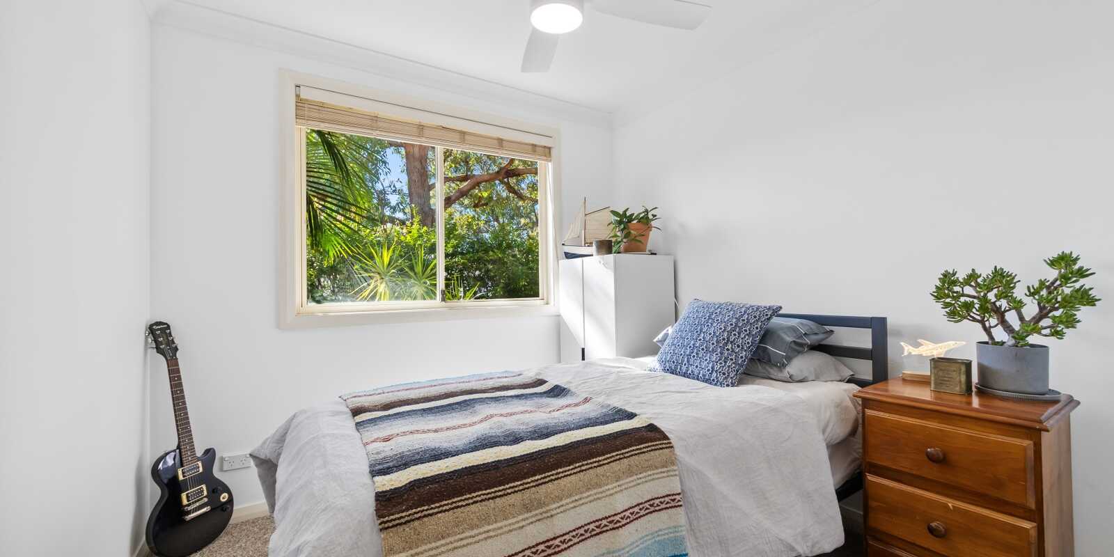 2/9 Telopea Street Booker Bay