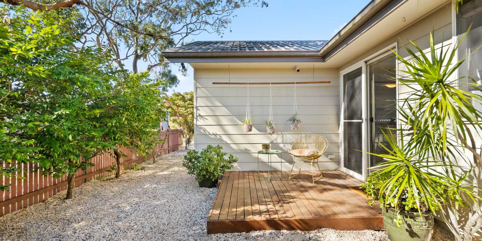 2/9 Telopea Street Booker Bay