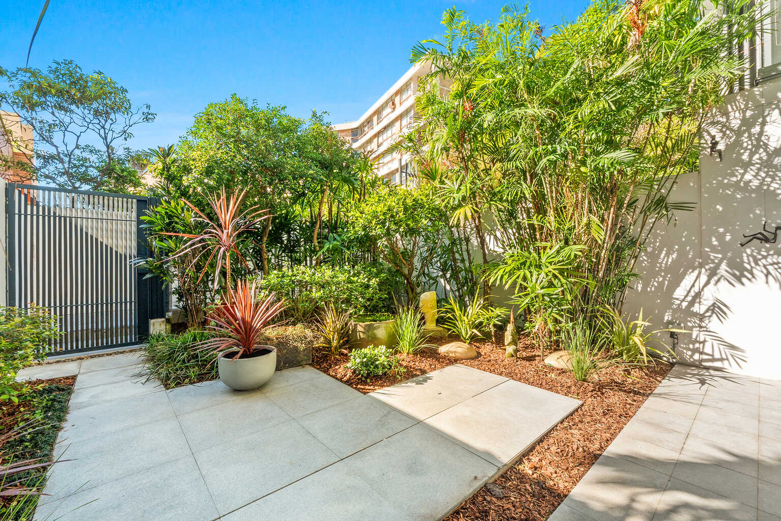 204/21 Elizabeth Bay Road Elizabeth Bay 204/21 Elizabeth Bay Road Elizabeth Bay