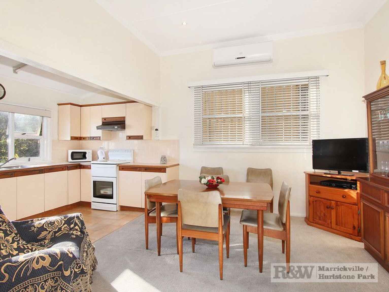 8 Hopetoun Street Hurlstone Park