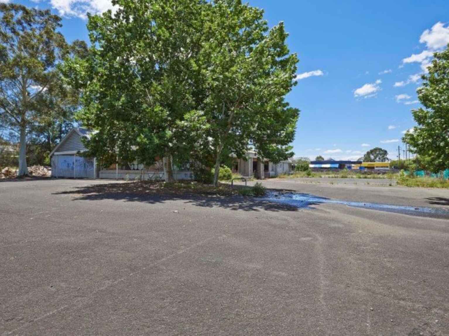 39-49 Henry Street Penrith