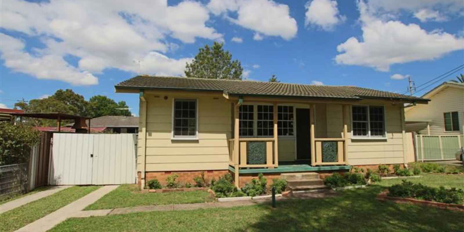 53 Keesing Crescent Blackett