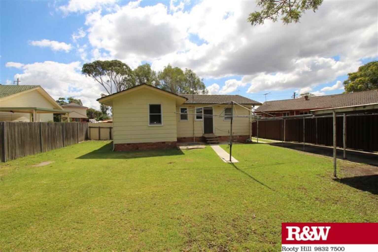 53 Keesing Crescent Blackett