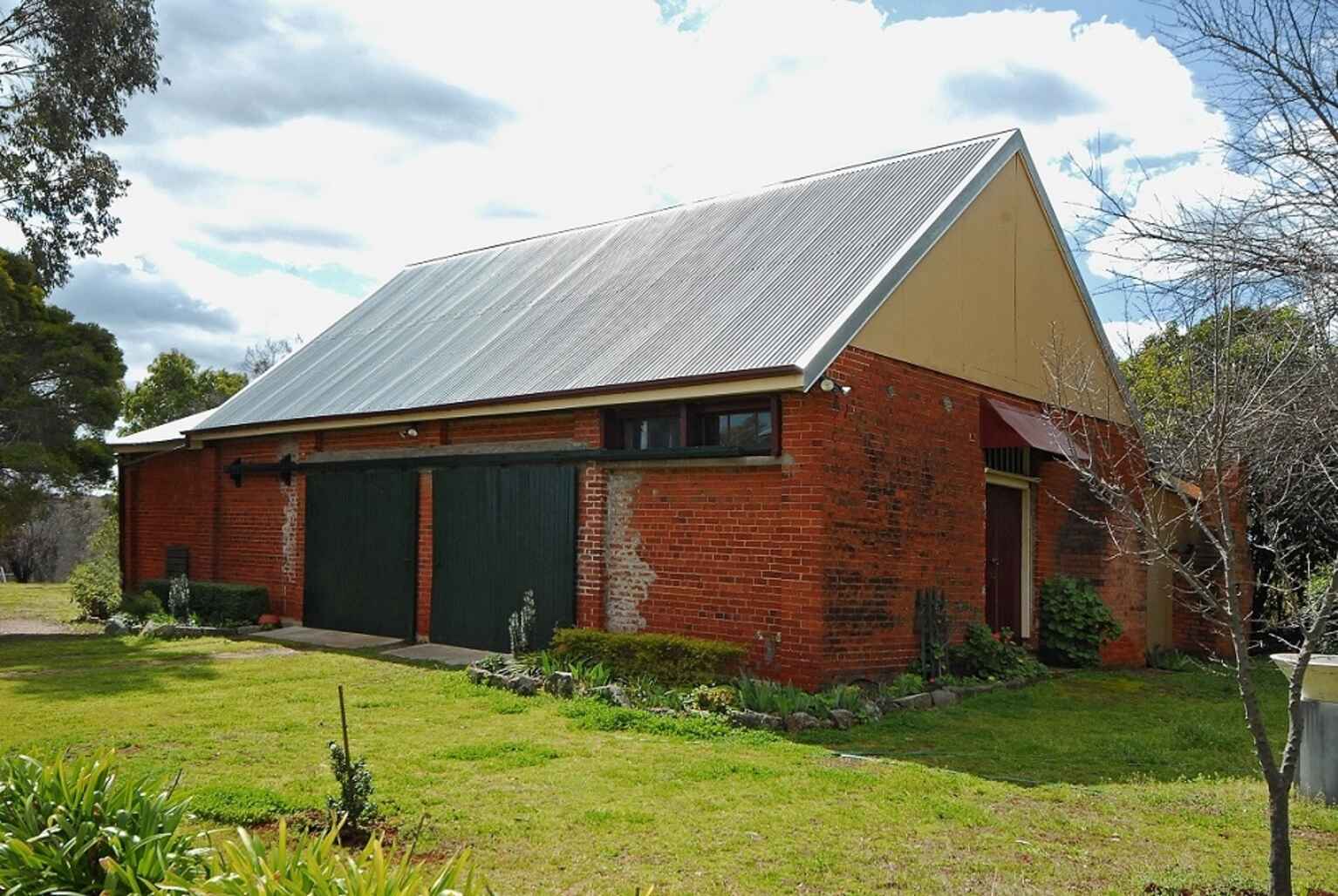 Roslyn 6386 Gwydir Highway Inverell Roslyn 6386 Gwydir Highway Inverell