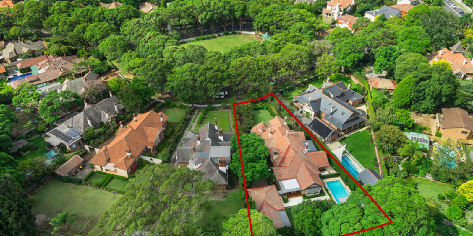 4 APPIAN WAY Burwood