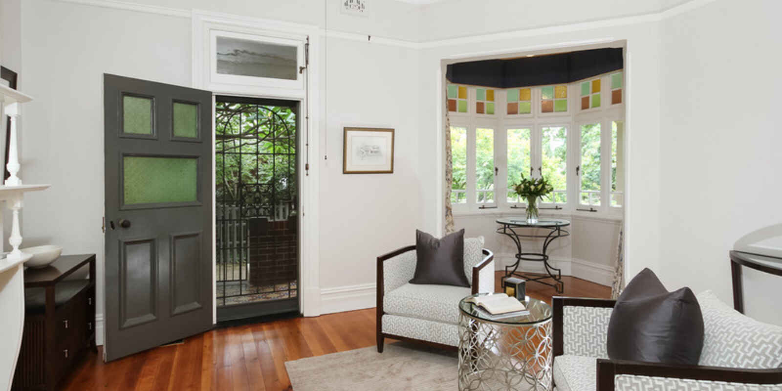 4 APPIAN WAY Burwood