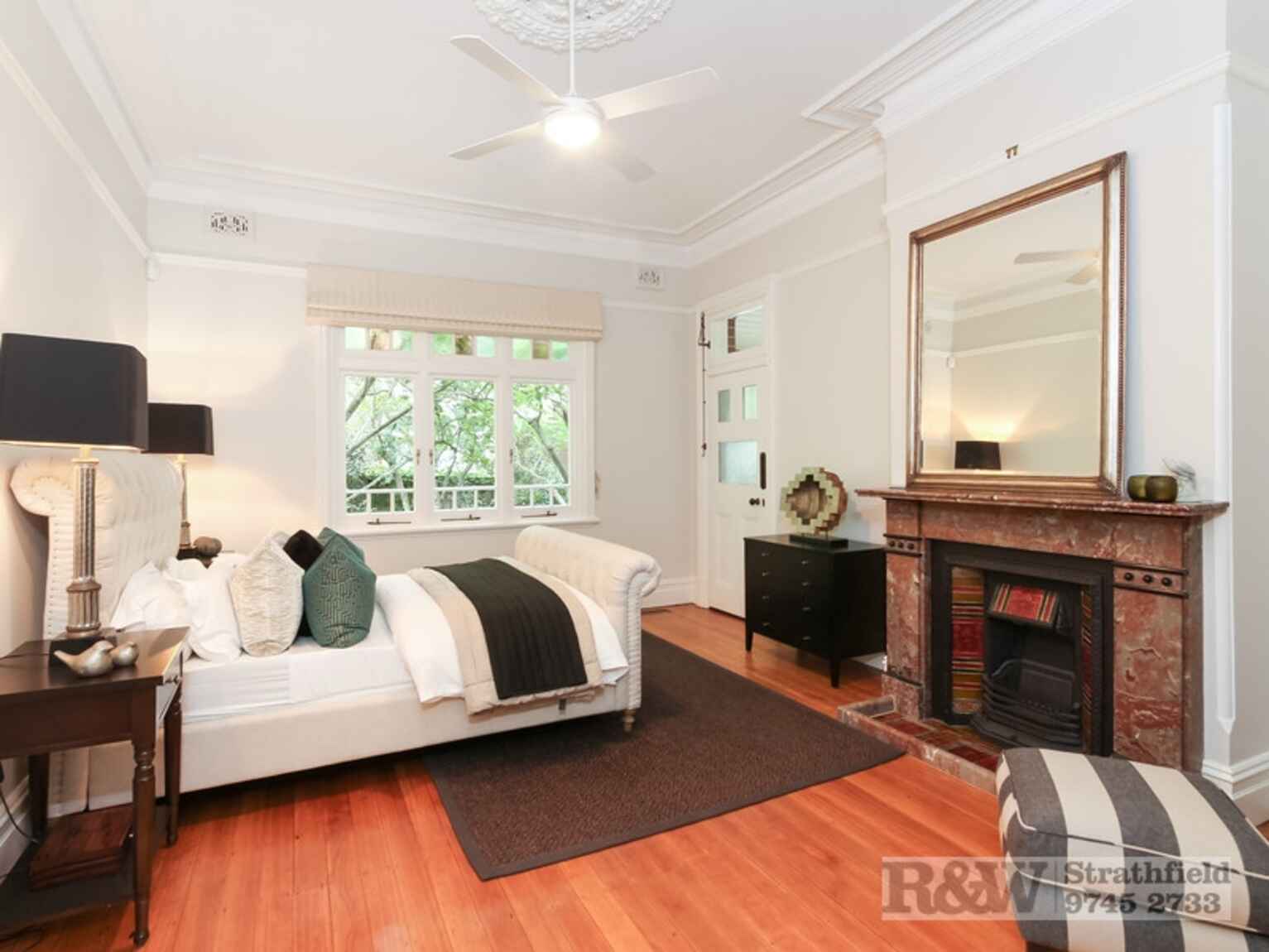 4 APPIAN WAY Burwood 4 APPIAN WAY Burwood
