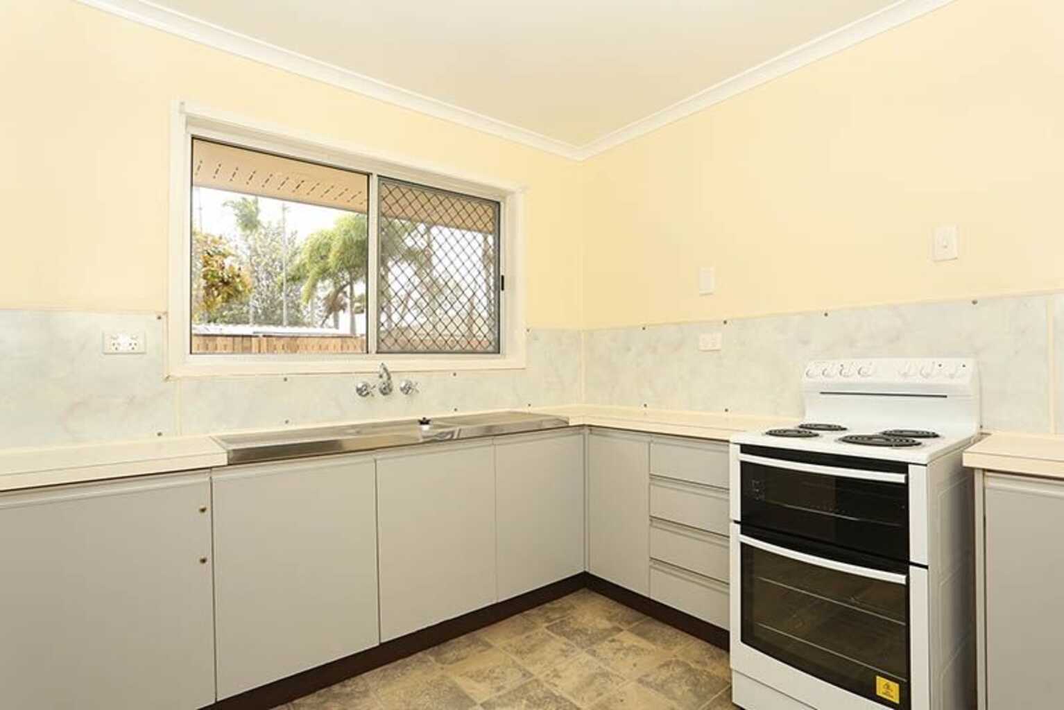 11-13 Rogers Crescent Caboolture