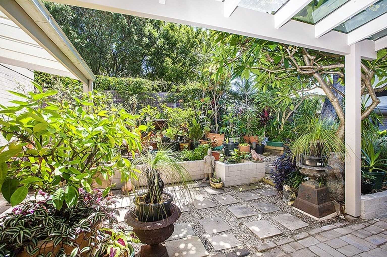 1 Derwent Lane Glebe