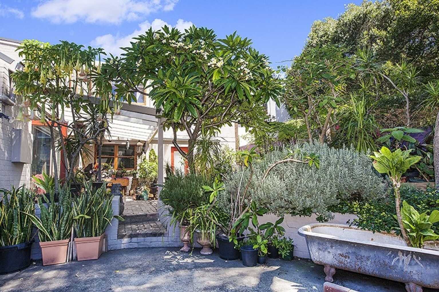 1 Derwent Lane Glebe