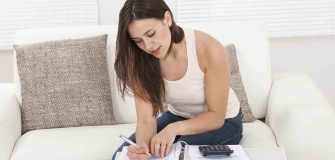 HOW TO SAVE WHILST RENTING HOW TO SAVE WHILST RENTING