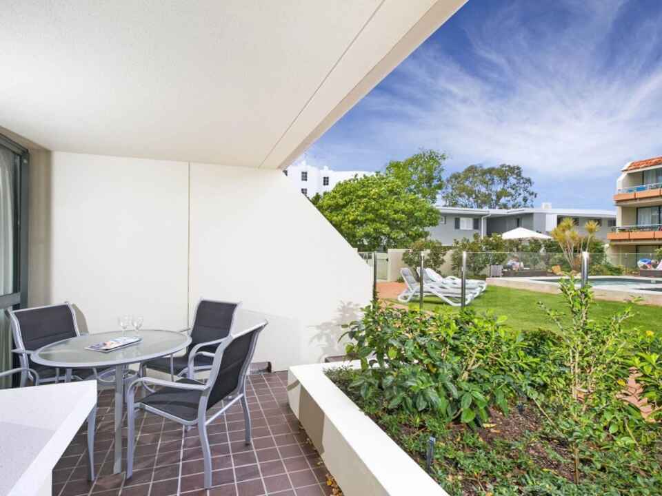 Hotel Laguna 157/6  Hastings Street Noosa Heads