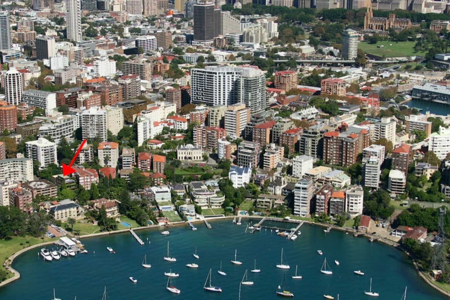 8/27 Billyard Ave Elizabeth Bay