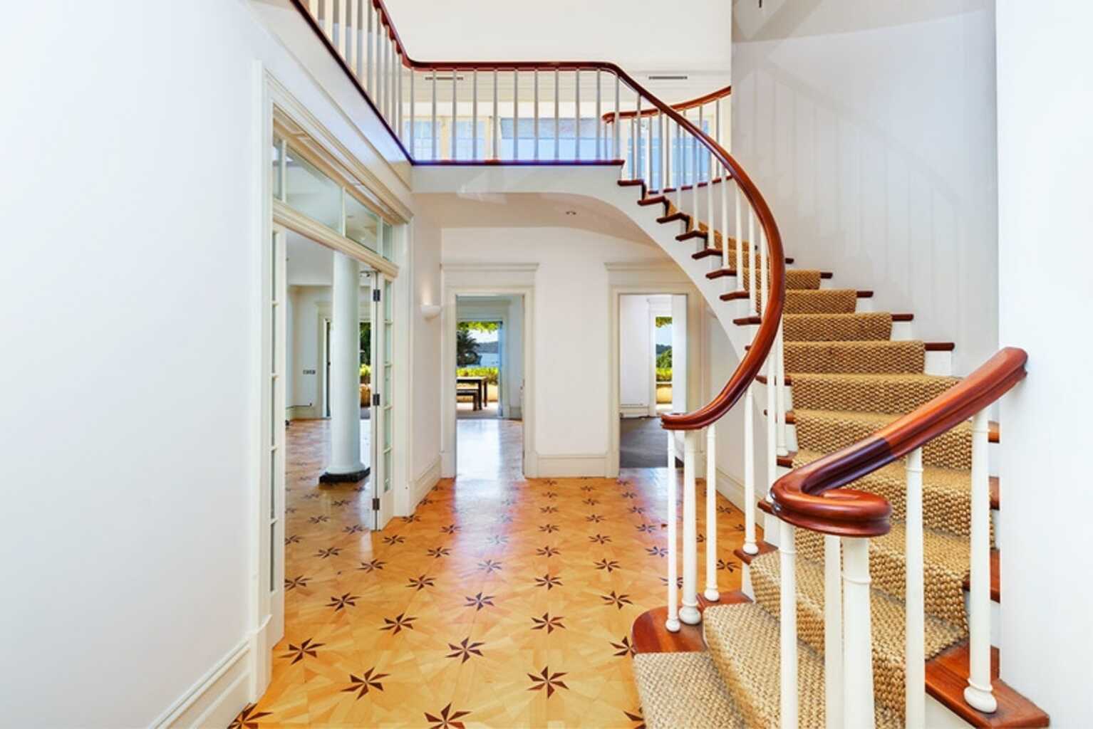 8/27 Billyard Ave Elizabeth Bay