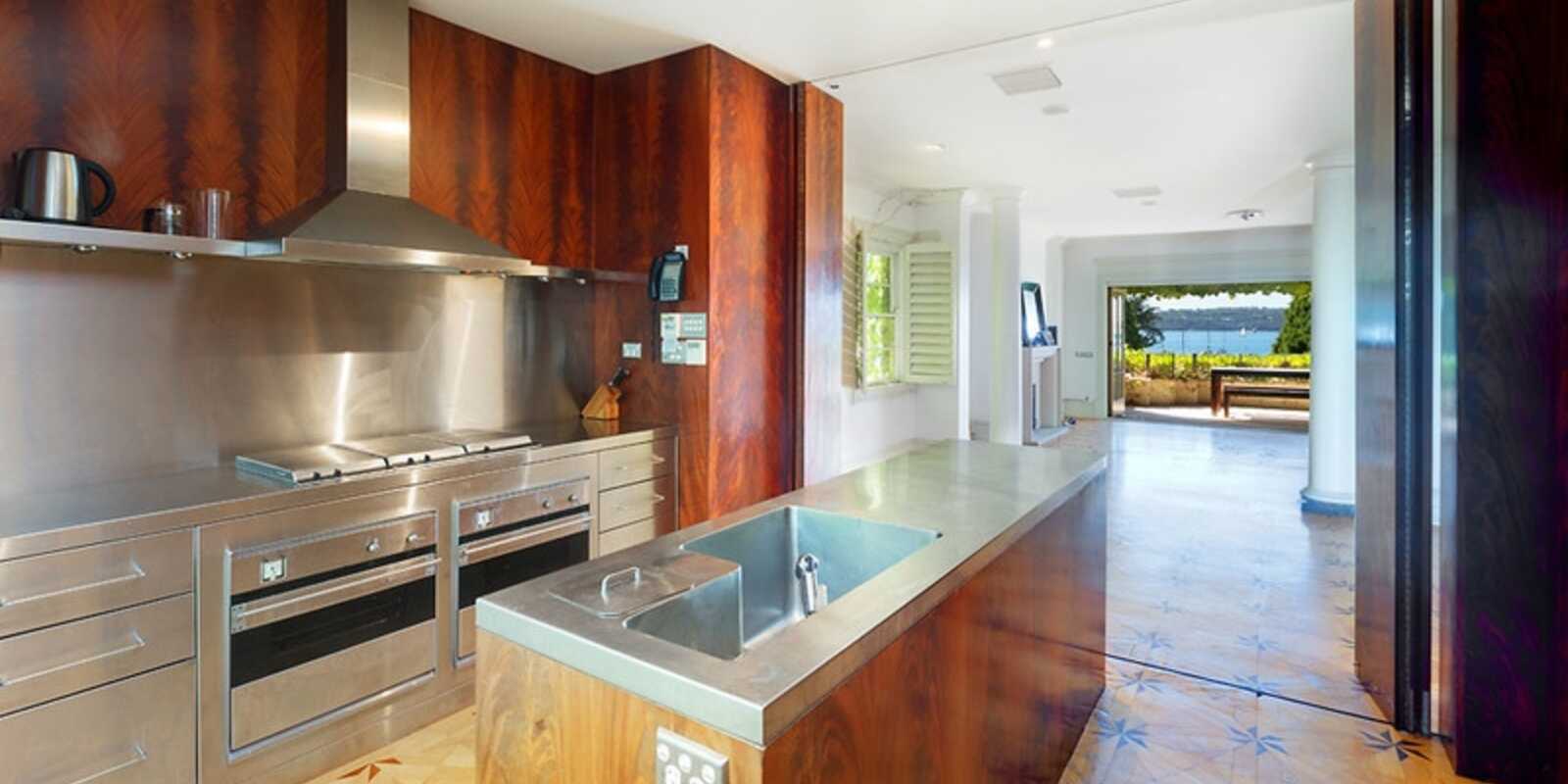 8/27 Billyard Ave Elizabeth Bay