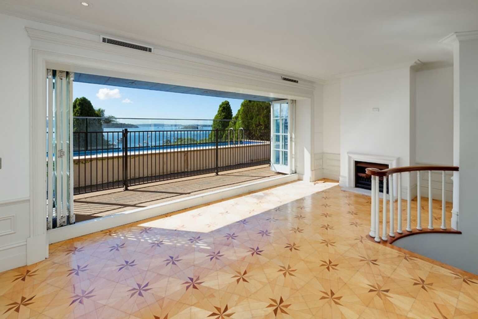 8/27 Billyard Ave Elizabeth Bay