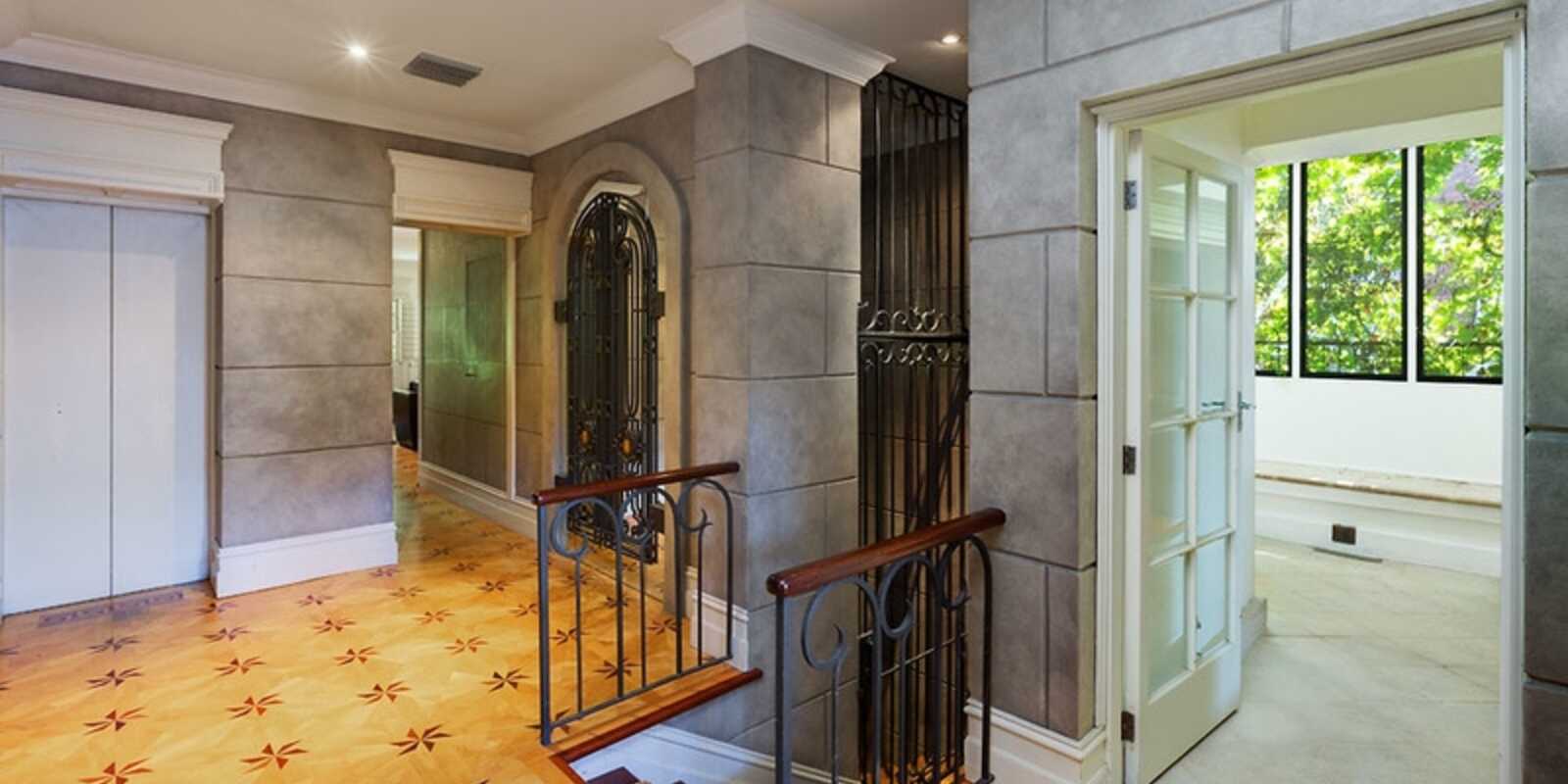 8/27 Billyard Ave Elizabeth Bay