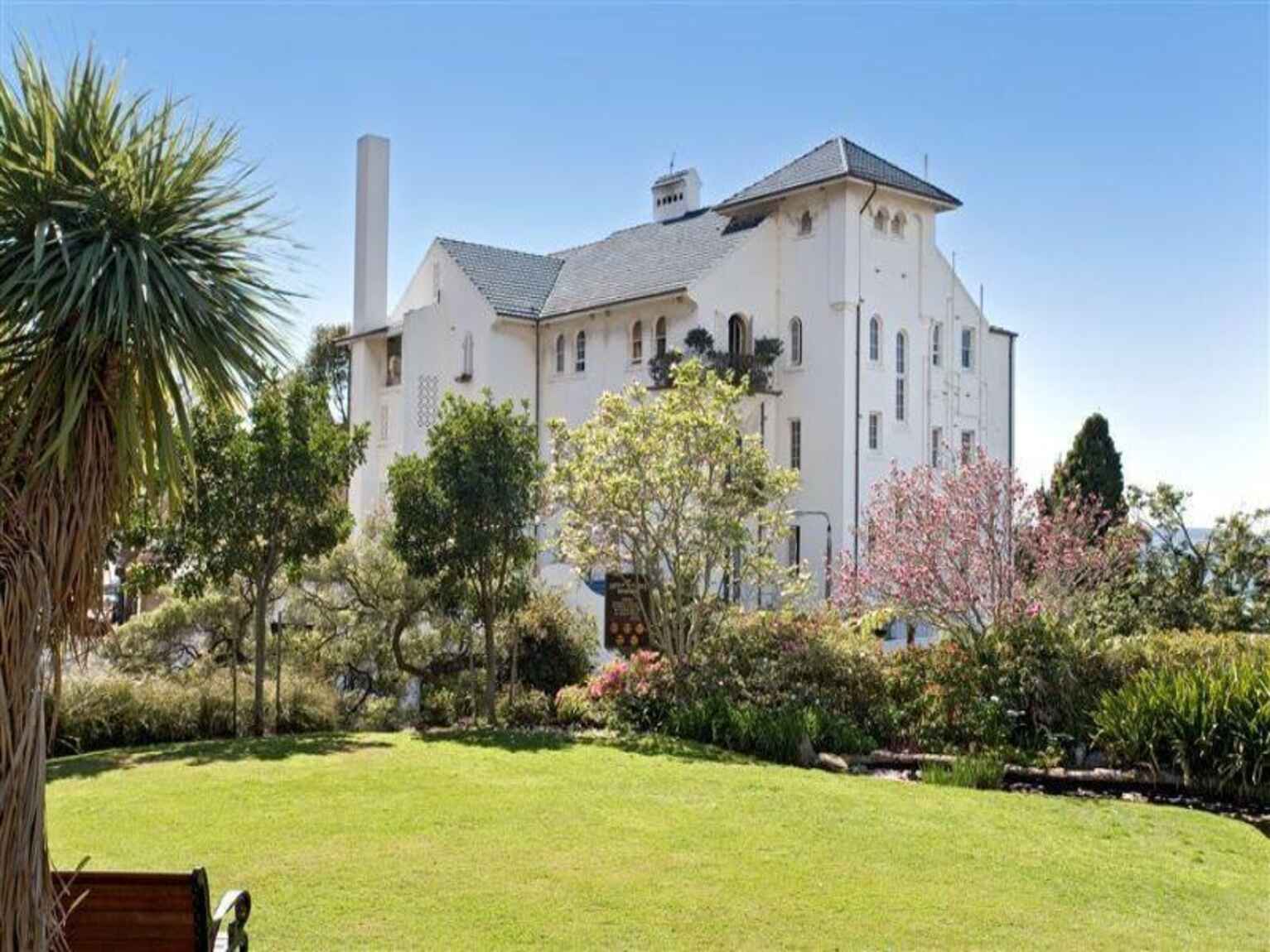 2/22-24 Billyard Avenue Elizabeth Bay 2/22-24 Billyard Avenue Elizabeth Bay