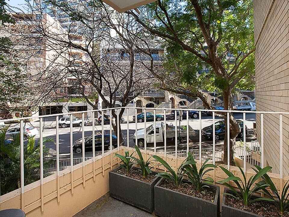 14/16-18 Roslyn Gardens Elizabeth Bay