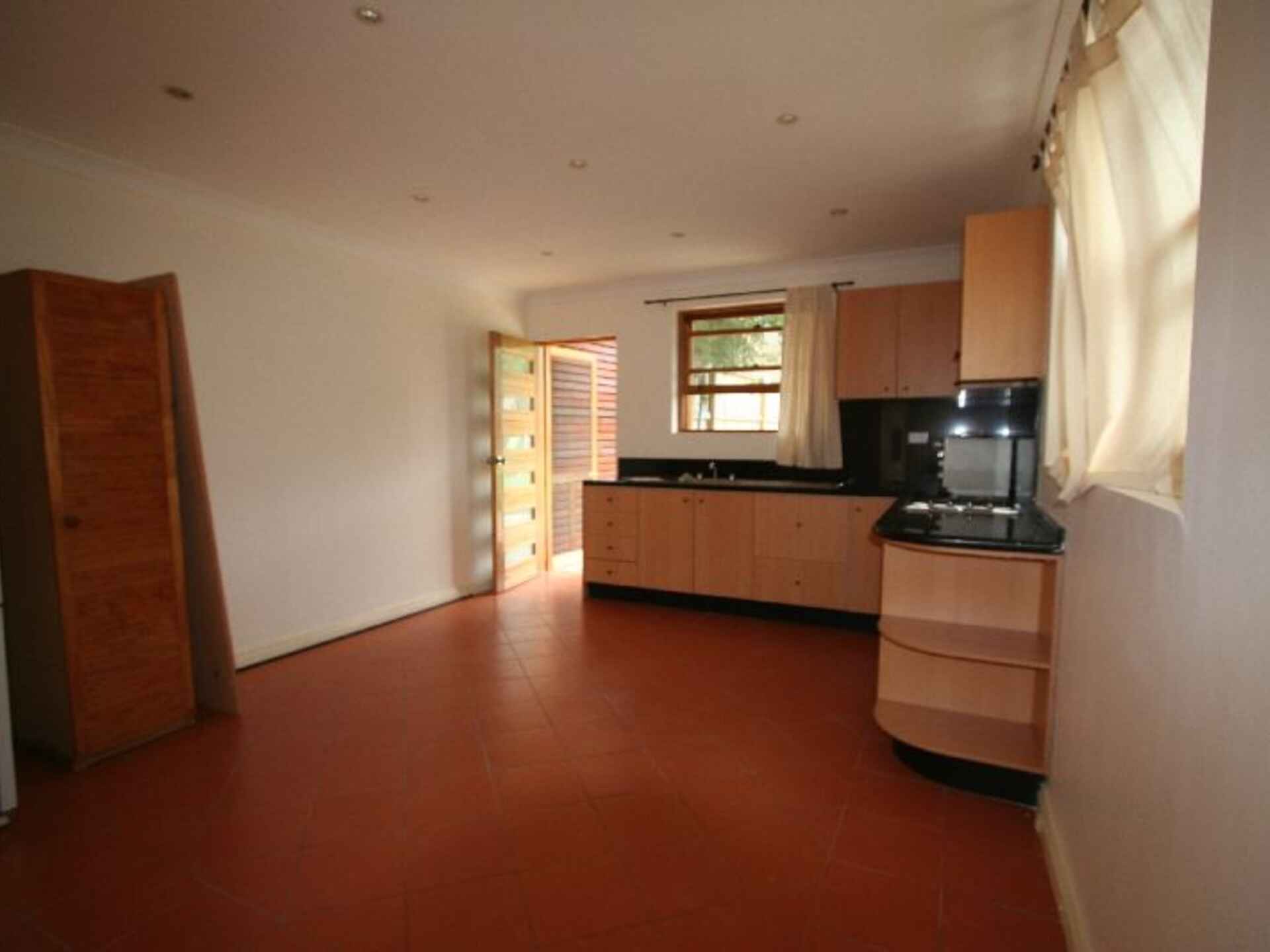2/102 Alice Street Newtown