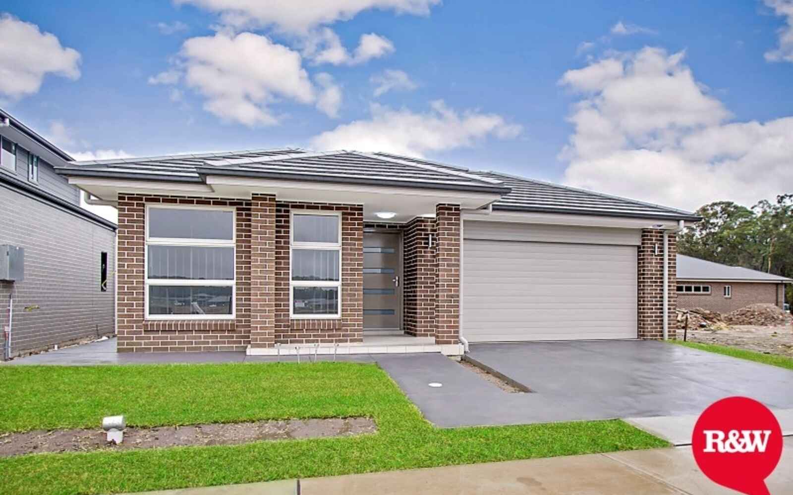 House For Lease 30 Bungendore Circuit Jordan Springs