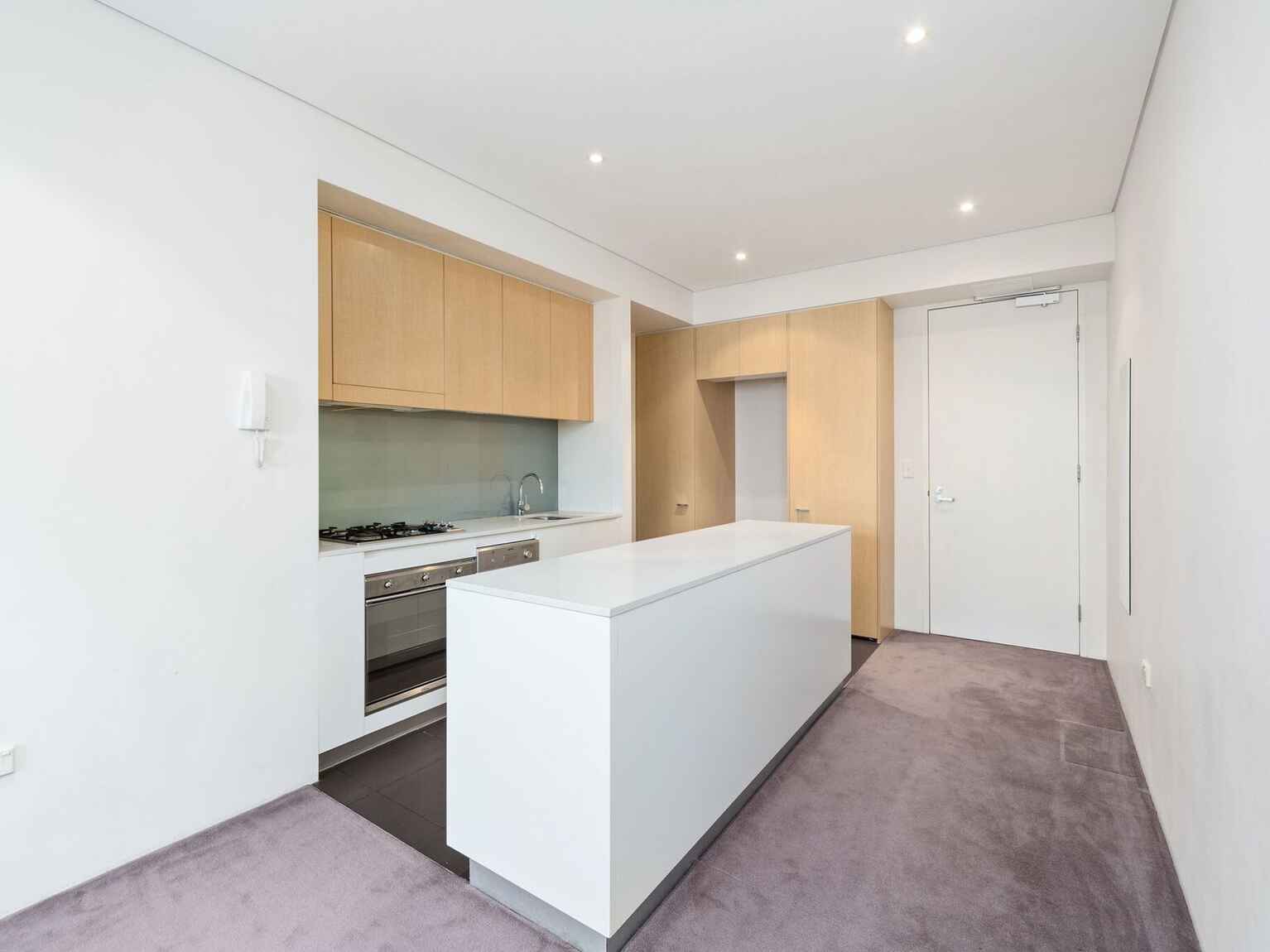204B/260 Anzac Parade Kensington
