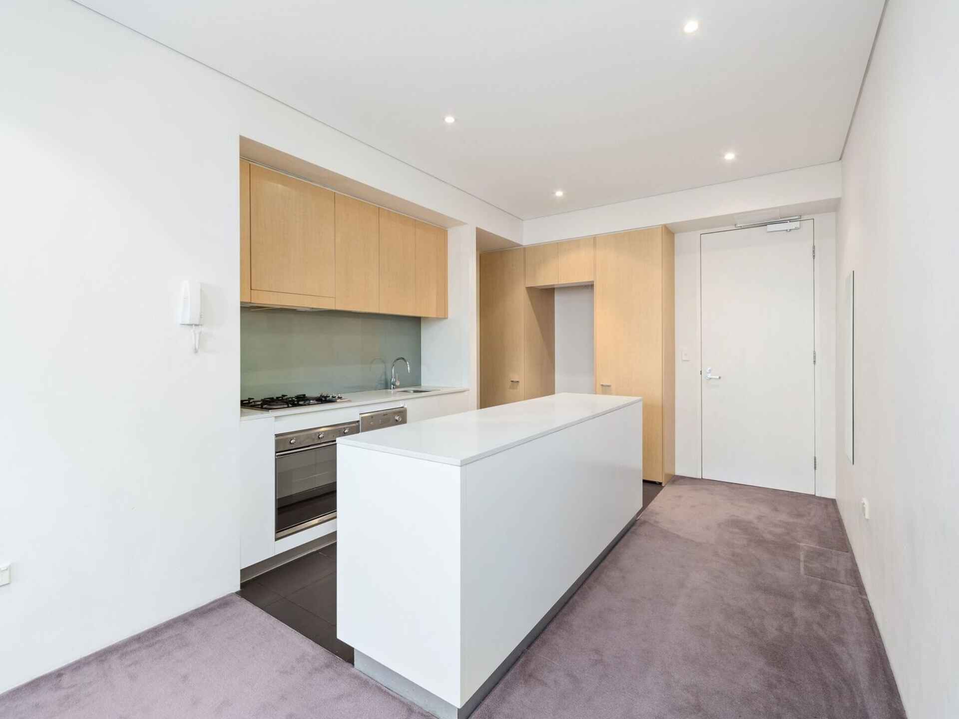 204B/260 Anzac Parade Kensington