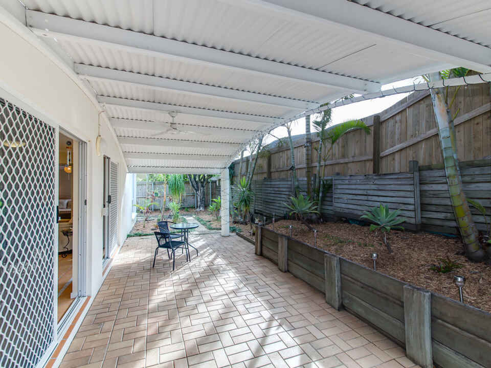 4/11 Melville Court Mount Coolum