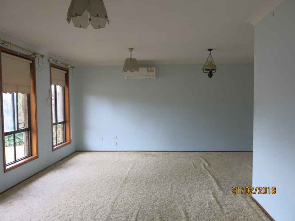 2 Hook Place Wakeley