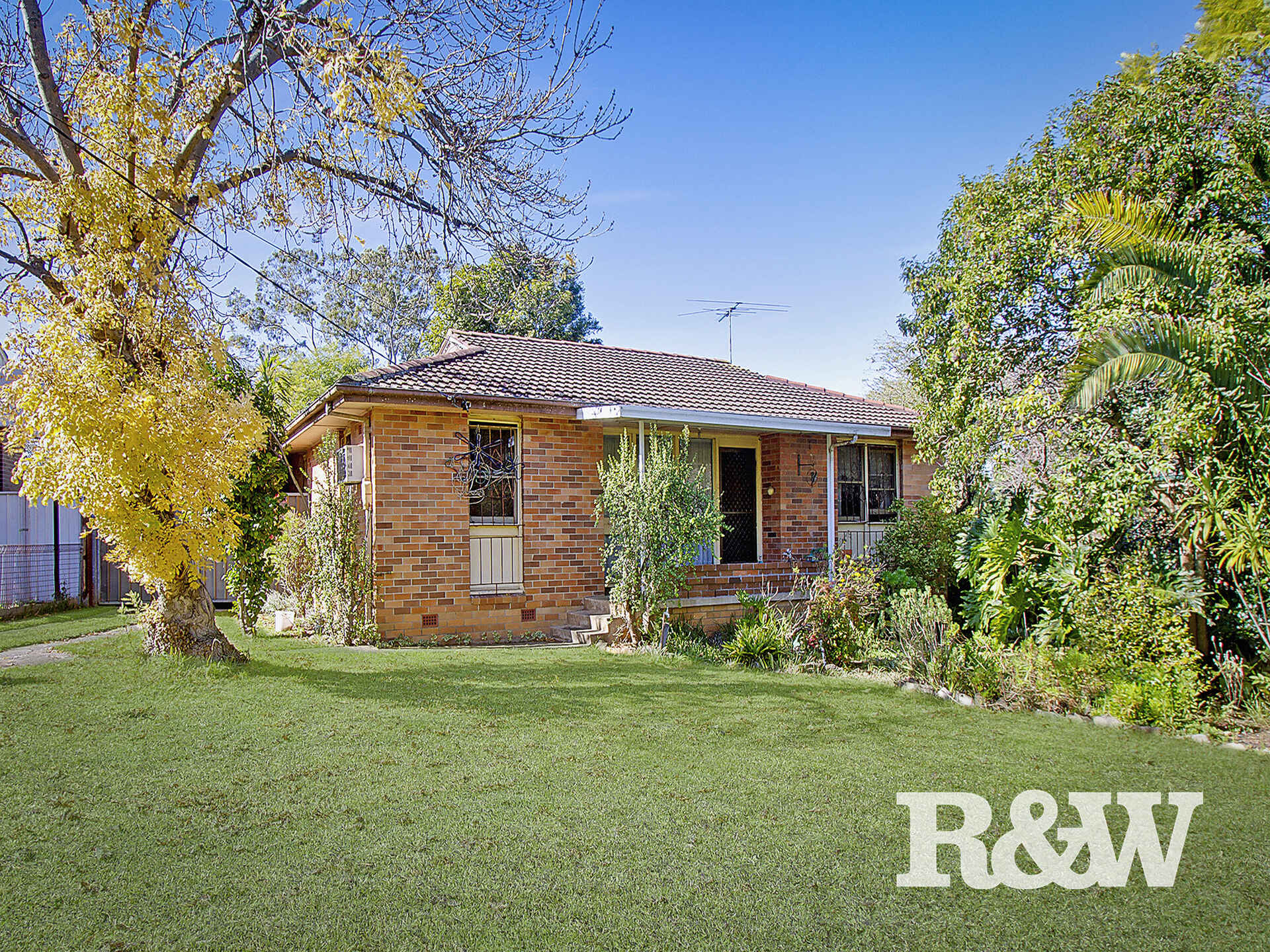 35 Idriess Crescent Blackett