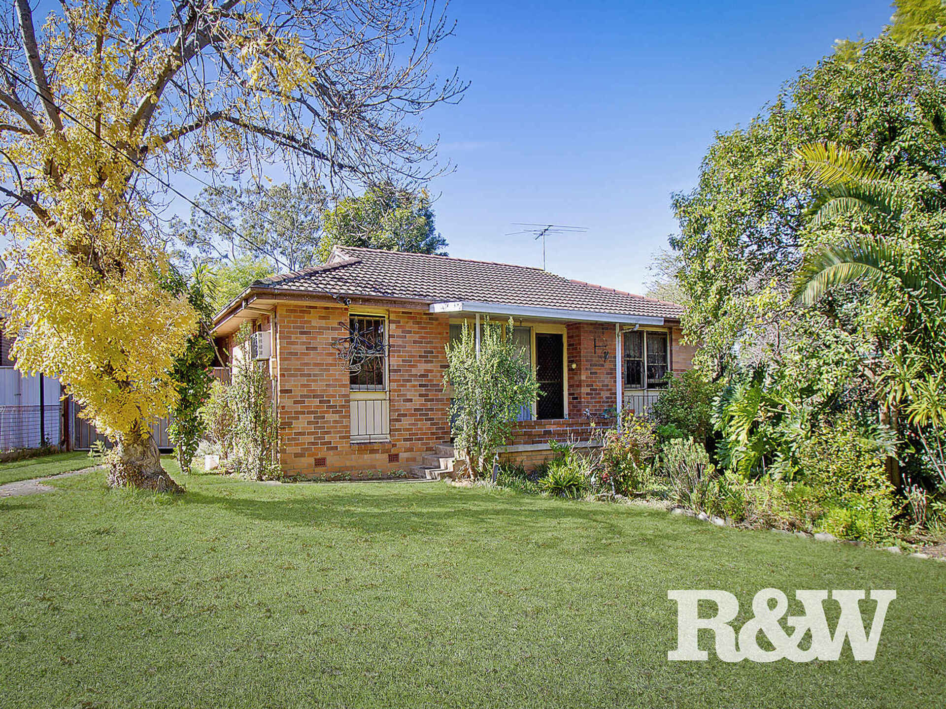 35 Idriess Crescent Blackett
