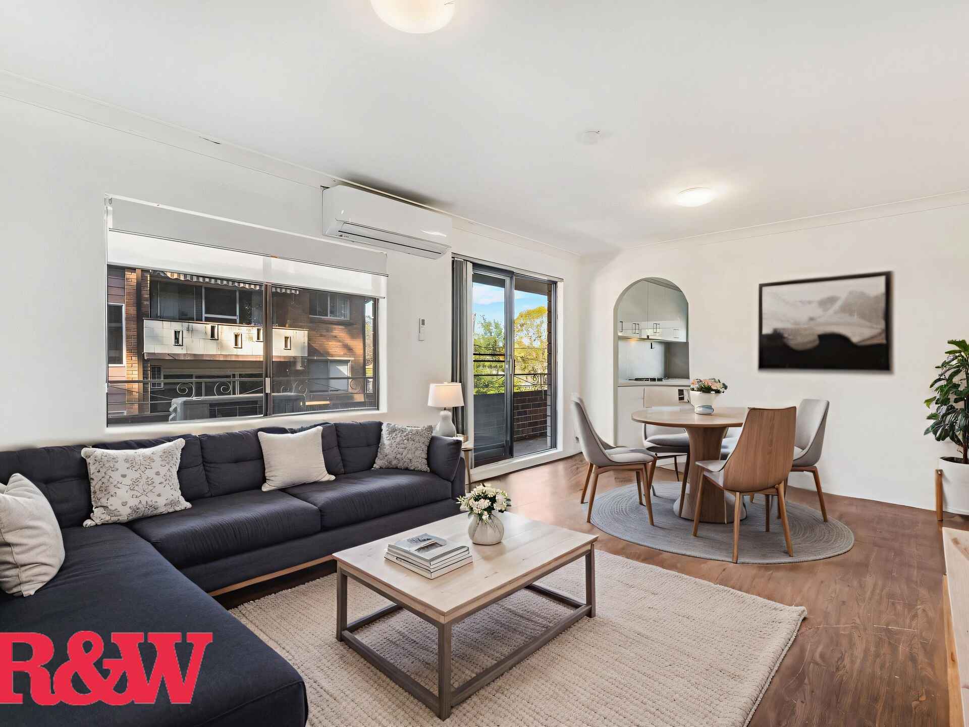 4/215 Derby Street Penrith