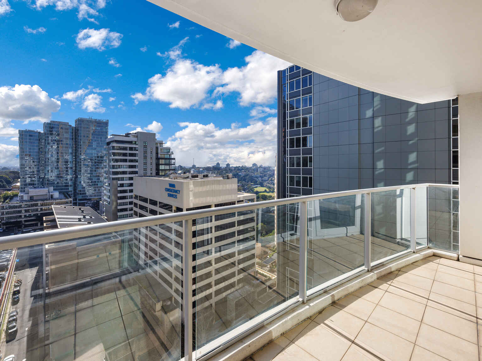 1607/79-81 Berry Street North Sydney