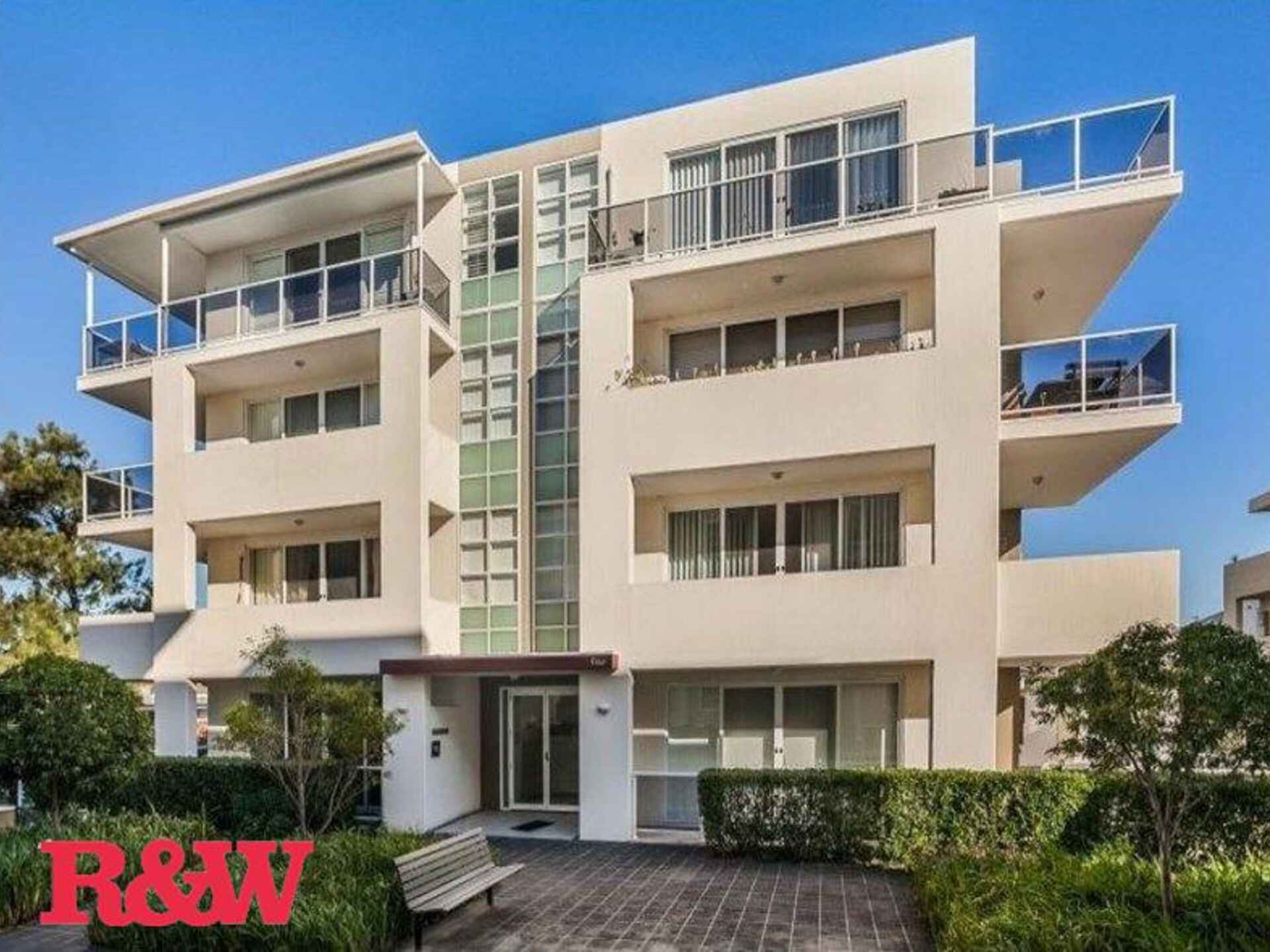 54/25 Carters Lane Fairy Meadow