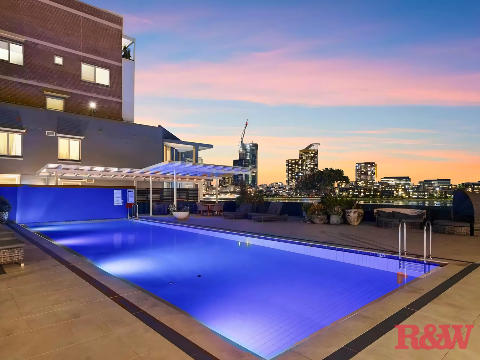 427/16 MARINE PARADE Wentworth Point