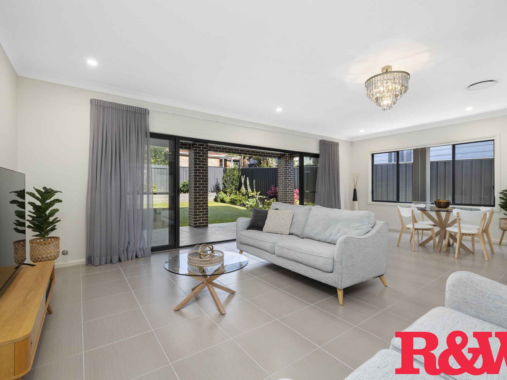 132B Forest Road Miranda