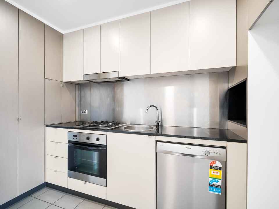 239/3 Queen Street Rosebery