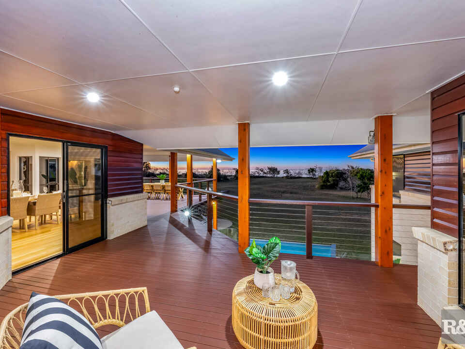 126 Sylvan Drive Moore Park Beach