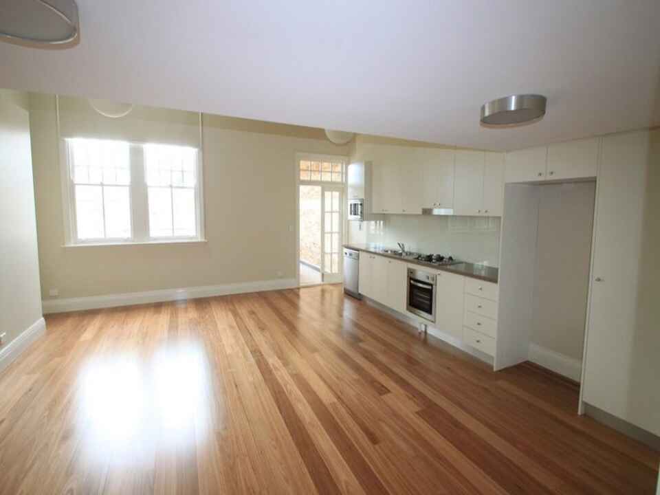 15/2 Metropolitan Road Enmore