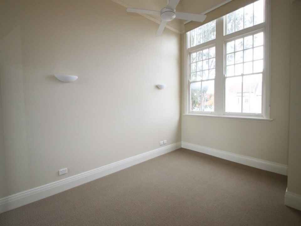 15/2 Metropolitan Road Enmore