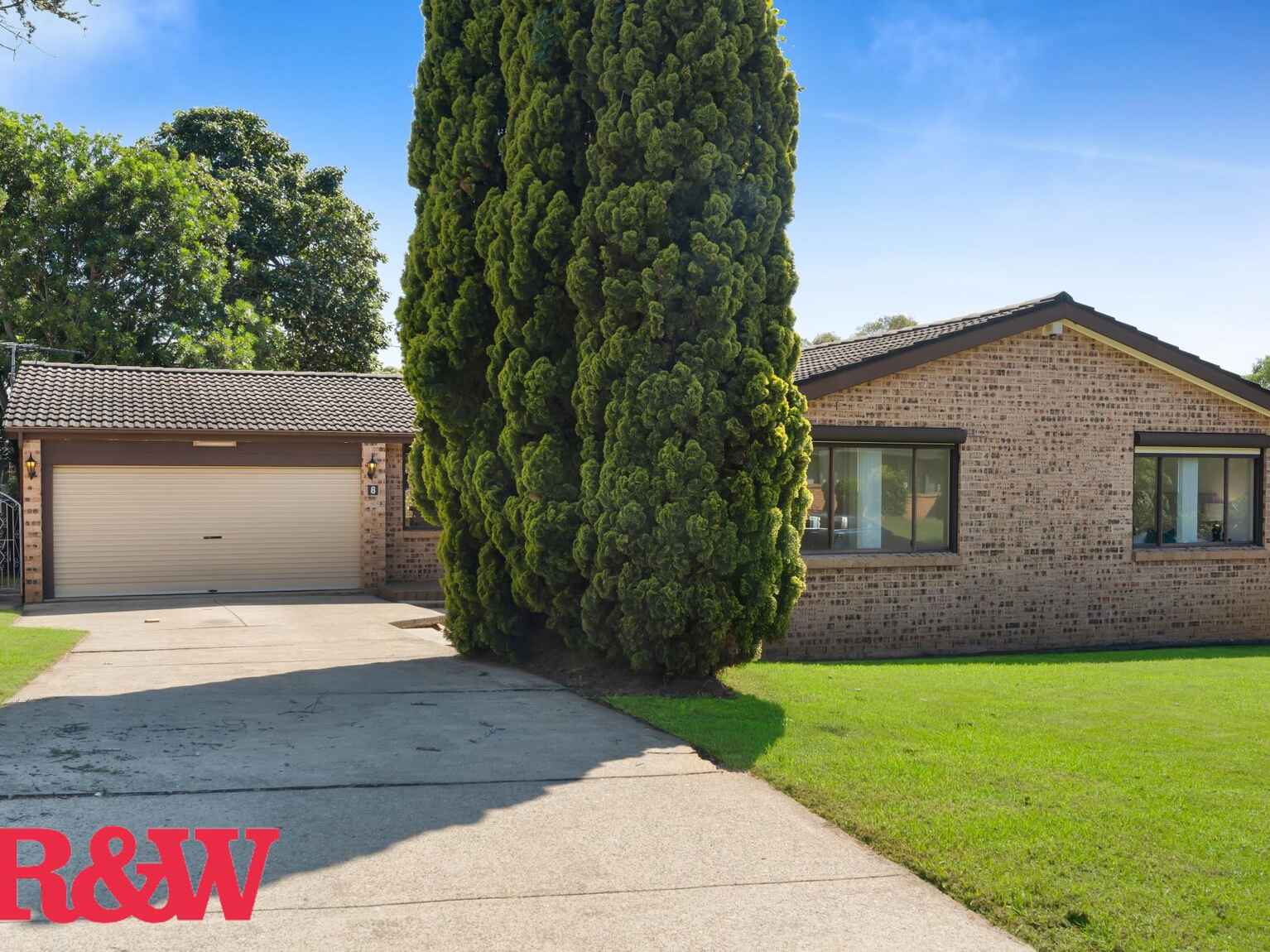 8 Kippara Place Bradbury