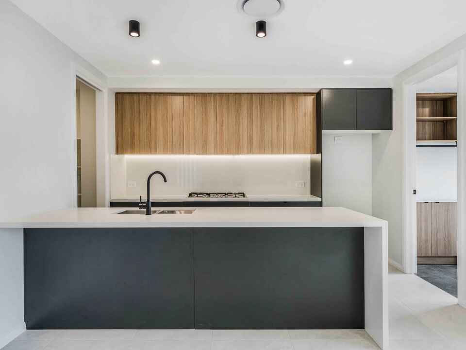 37 Twenty Eighth Avenue Austral