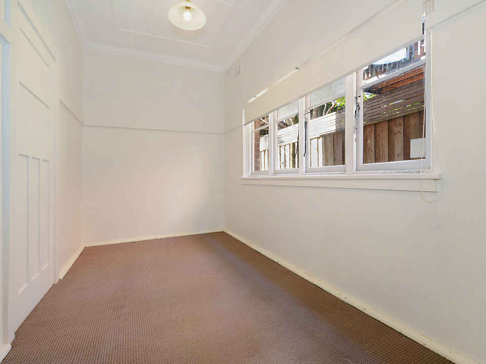 2/79 Oakley Road North Bondi