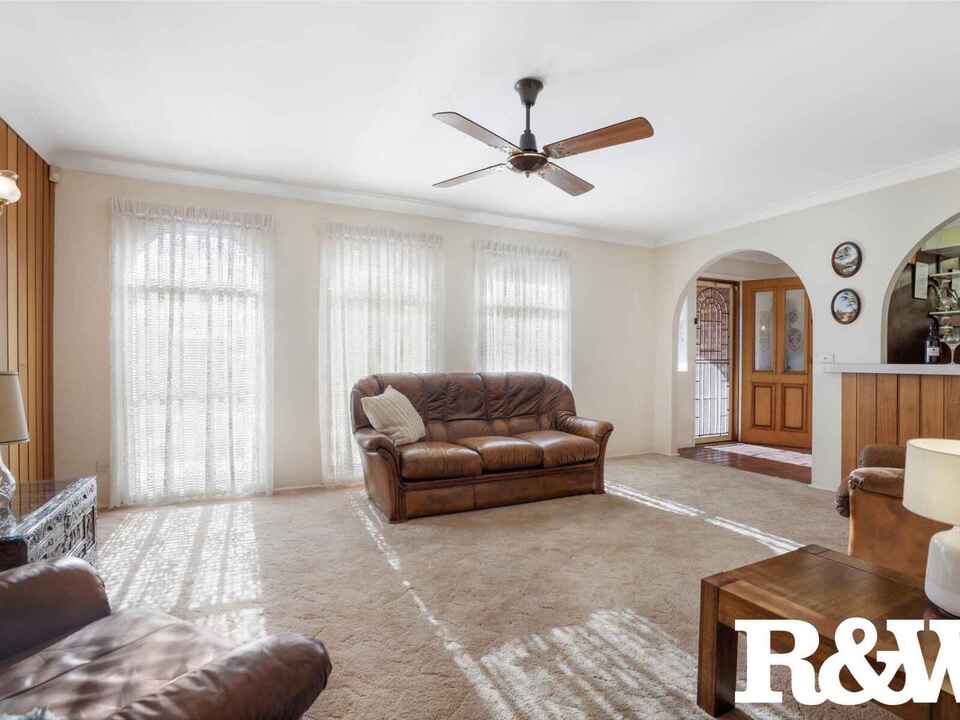 1 Tulip Place St Clair