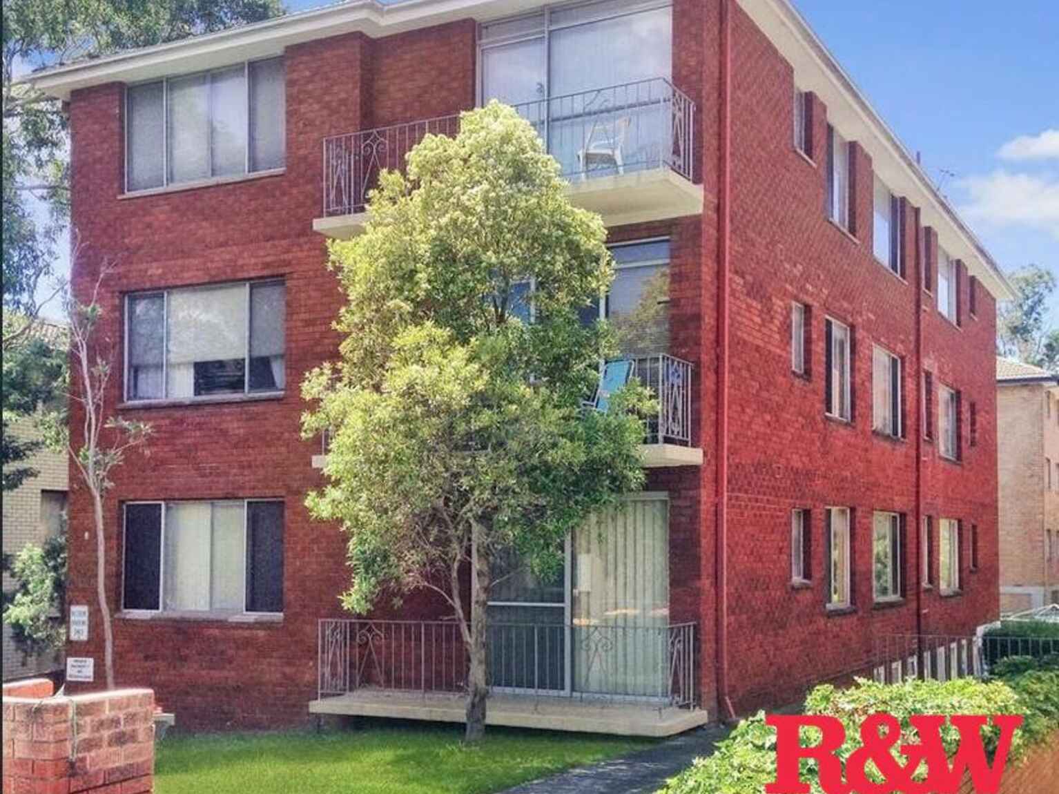 1/8 Edward Street Ryde