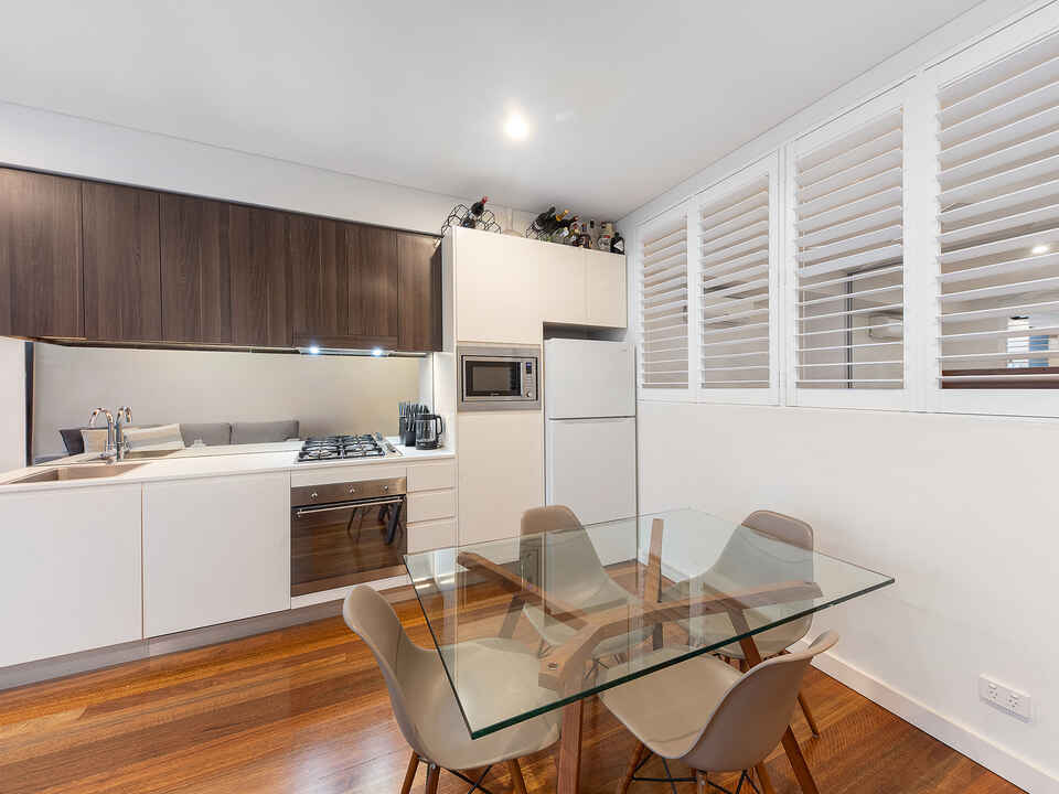 102/2 Hazelbank Place North Sydney