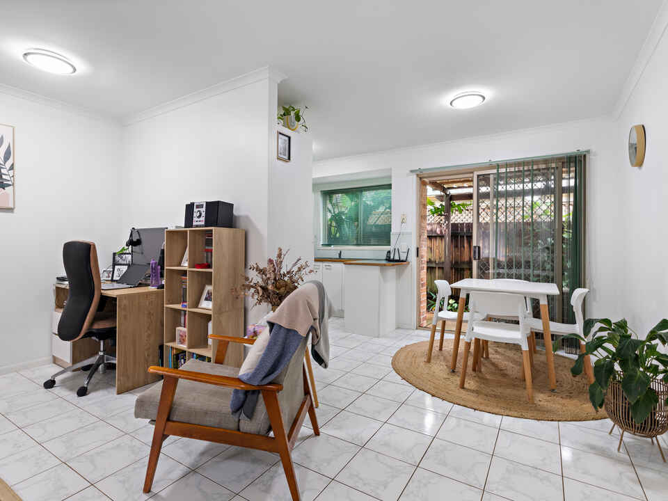 2/25 Jarnahill Drive Mount Coolum